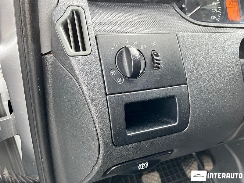 2014 Mercedes Vito — Miniatură 7