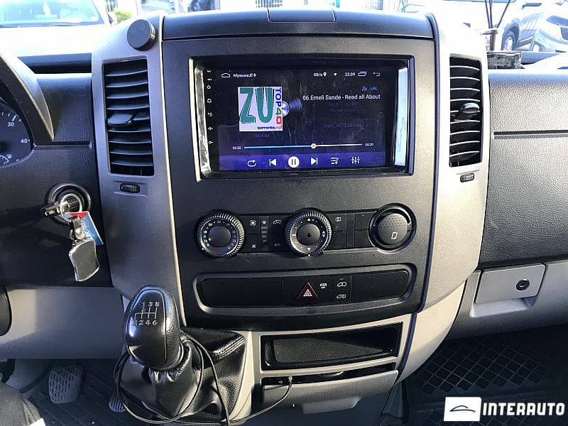 2012 Mercedes Sprinter — Miniatură 12