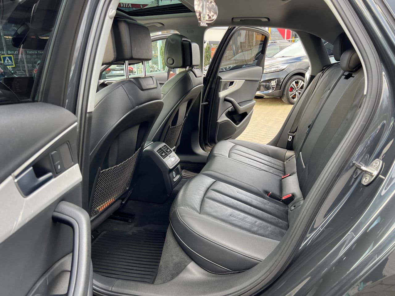 Audi A4 2016 — Миниатюра 13