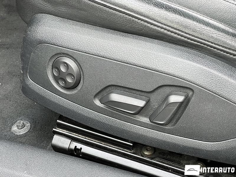Audi A4 2016 — Миниатюра 23