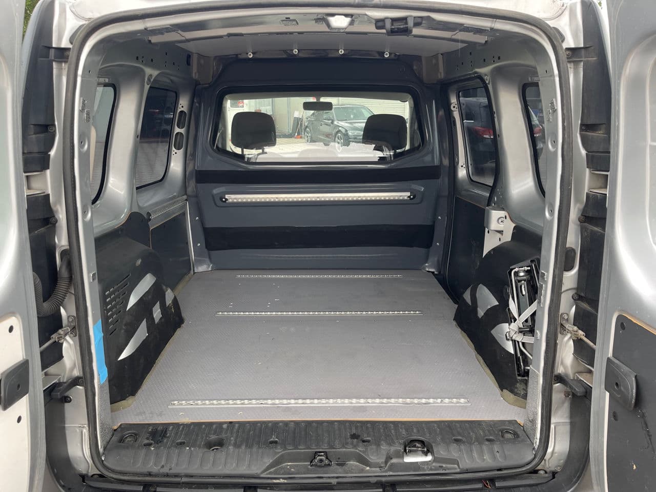 Renault Kangoo 2015 — Миниатюра 14