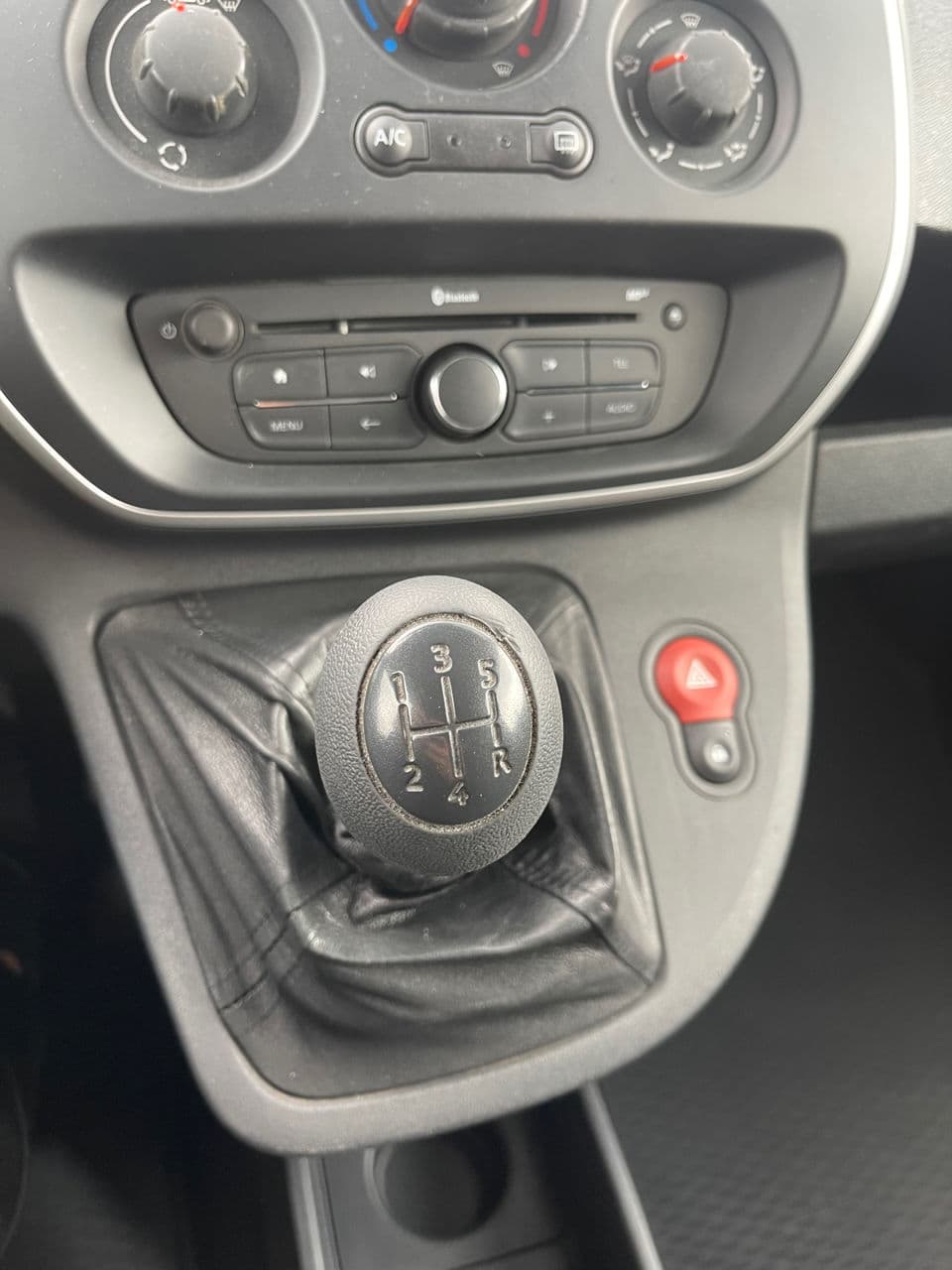 Renault Kangoo 2015 — Миниатюра 11
