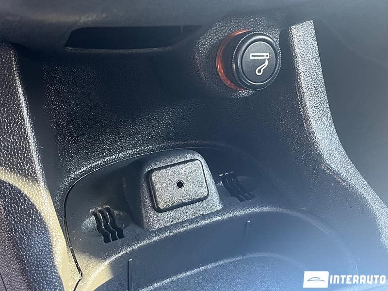 2012 Opel Corsa — Miniatură 16