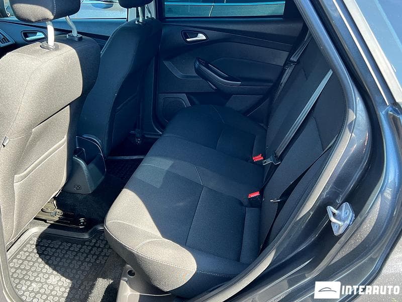 2015 Ford Focus — Miniatură 13