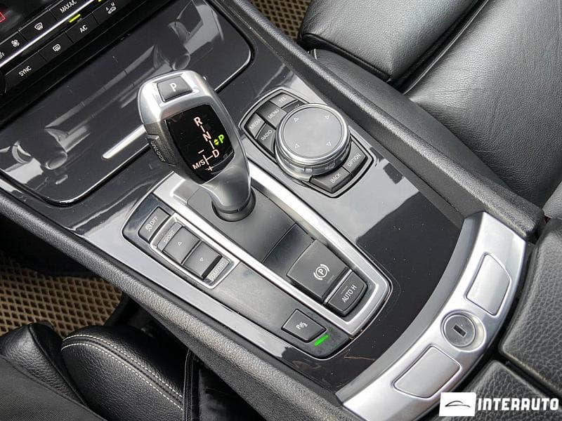 BMW 520 GT 2013 — Миниатюра 15