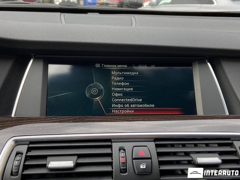 BMW 520 GT 2013 — Миниатюра 11