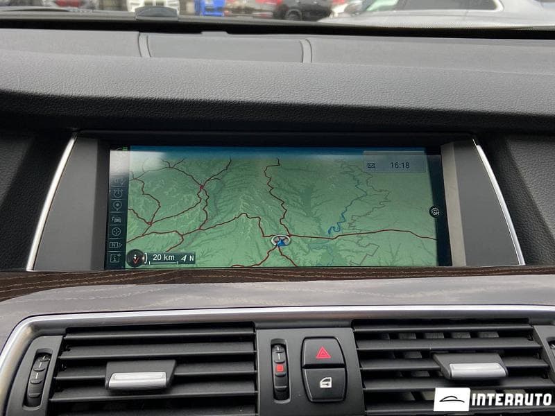 BMW 520 GT 2013 — Миниатюра 10