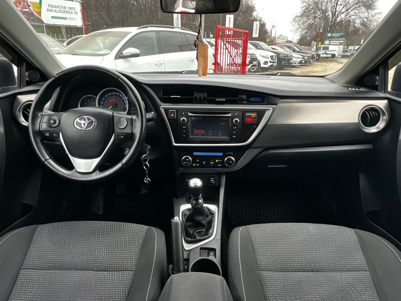 Toyota Auris 2013 — Миниатюра 10