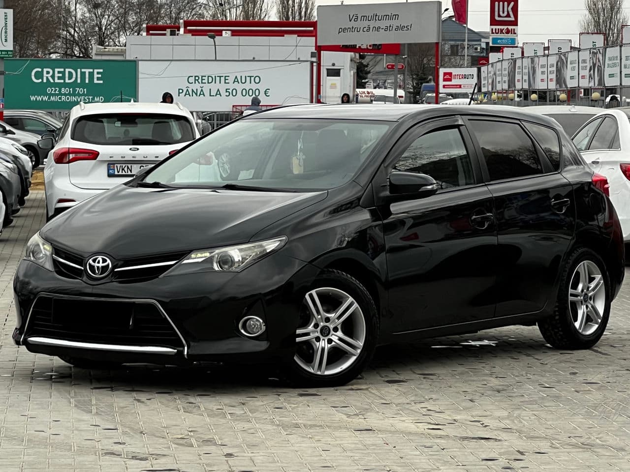 Toyota Auris 2013 — Миниатюра 3