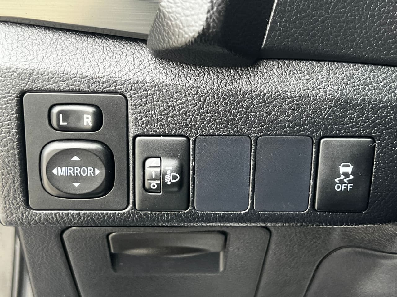 Toyota Auris 2013 — Миниатюра 15