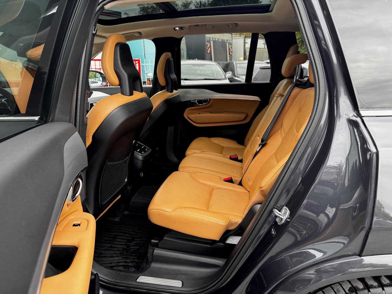 Volvo XC 90 2015 — Миниатюра 6