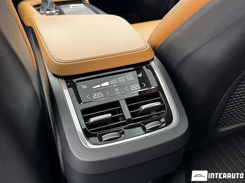 Volvo XC 90 2015 — Миниатюра 17