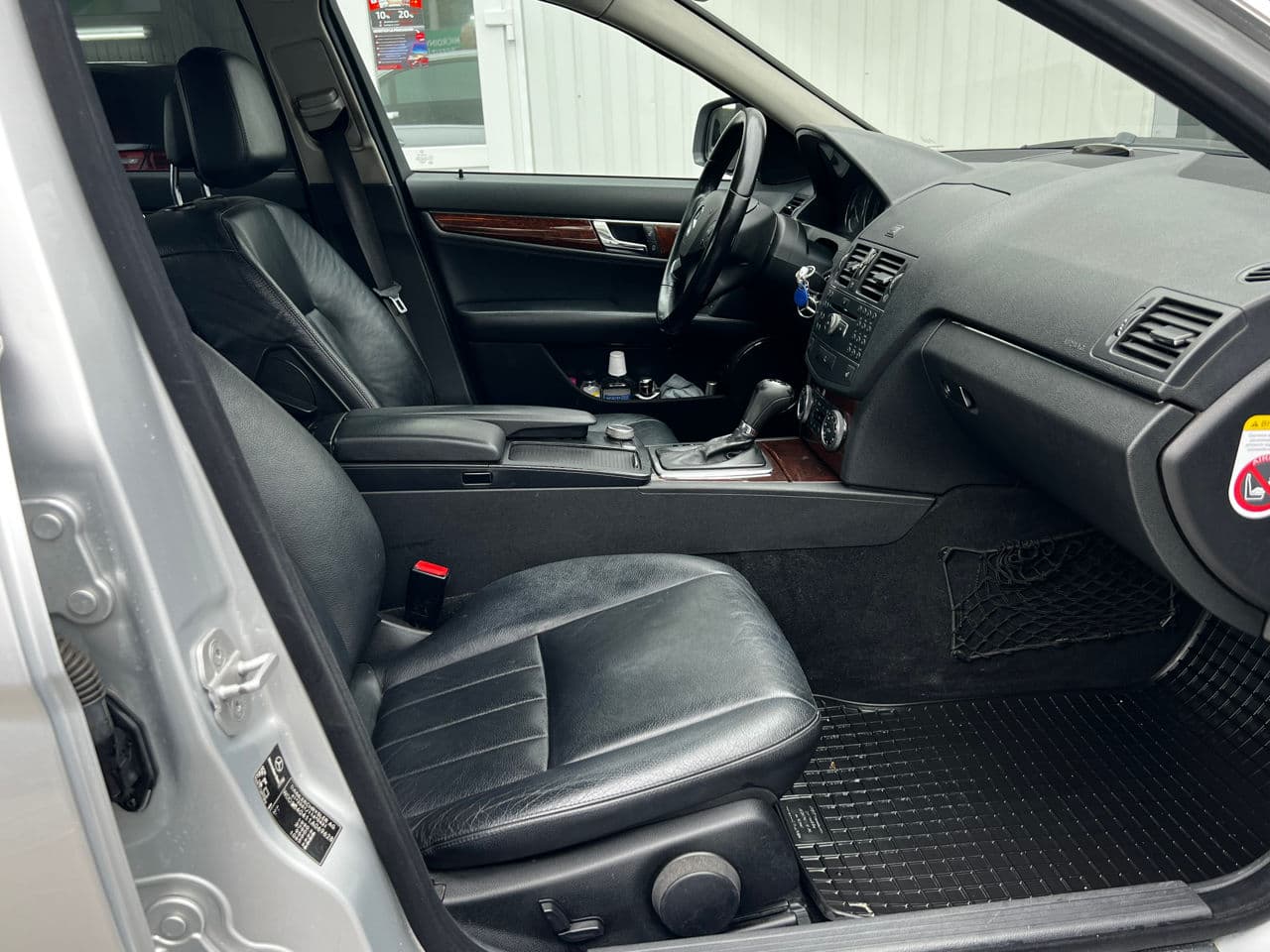 Mercedes C 200 2007 — Миниатюра 5