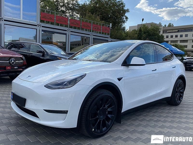 2022 Tesla Model Y — Miniatură 3