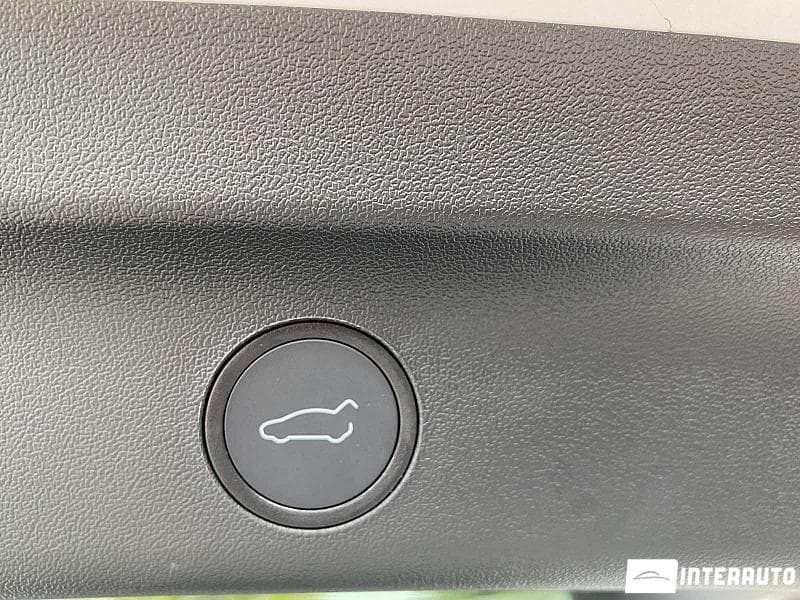 2022 Tesla Model Y — Miniatură 20