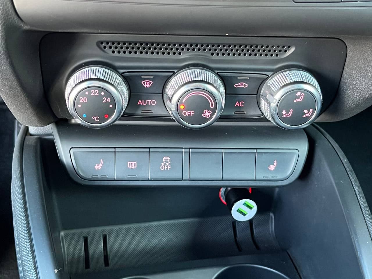 Audi A1 2011 — Миниатюра 12