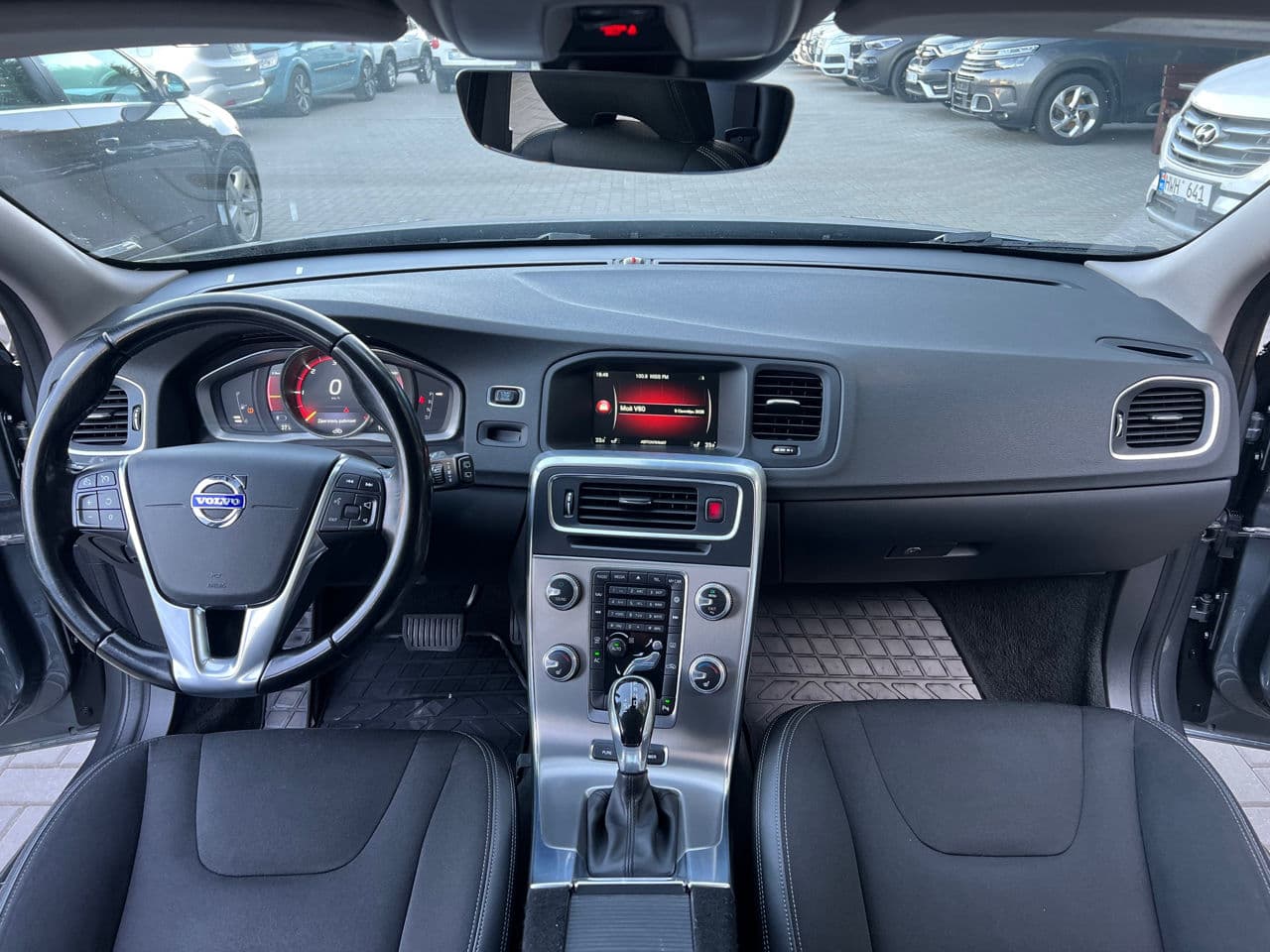 Volvo V 60 2015 — Миниатюра 8