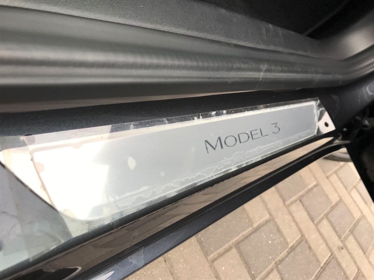 Tesla Model 3 2018 — Миниатюра 21