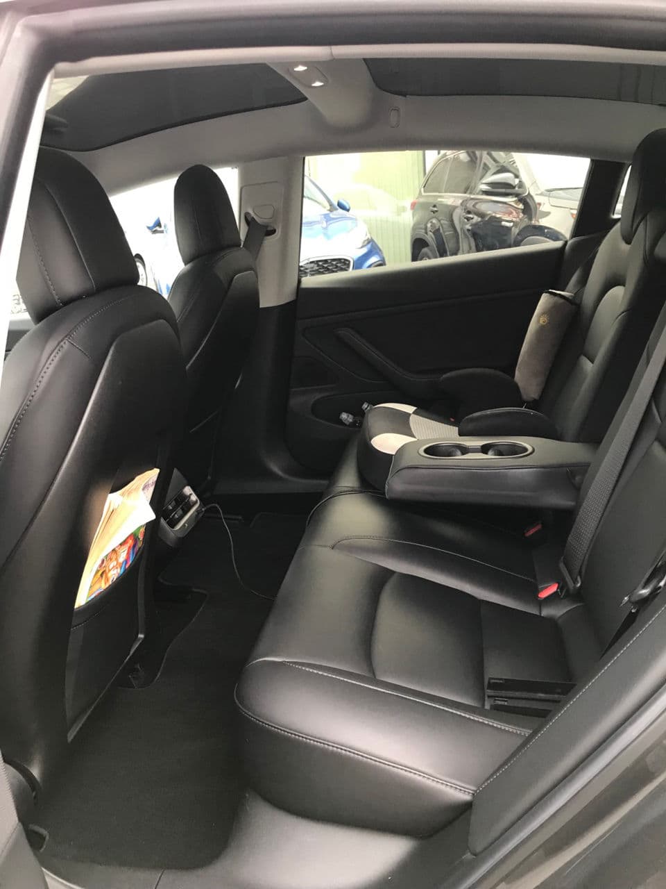 Tesla Model 3 2018 — Миниатюра 23