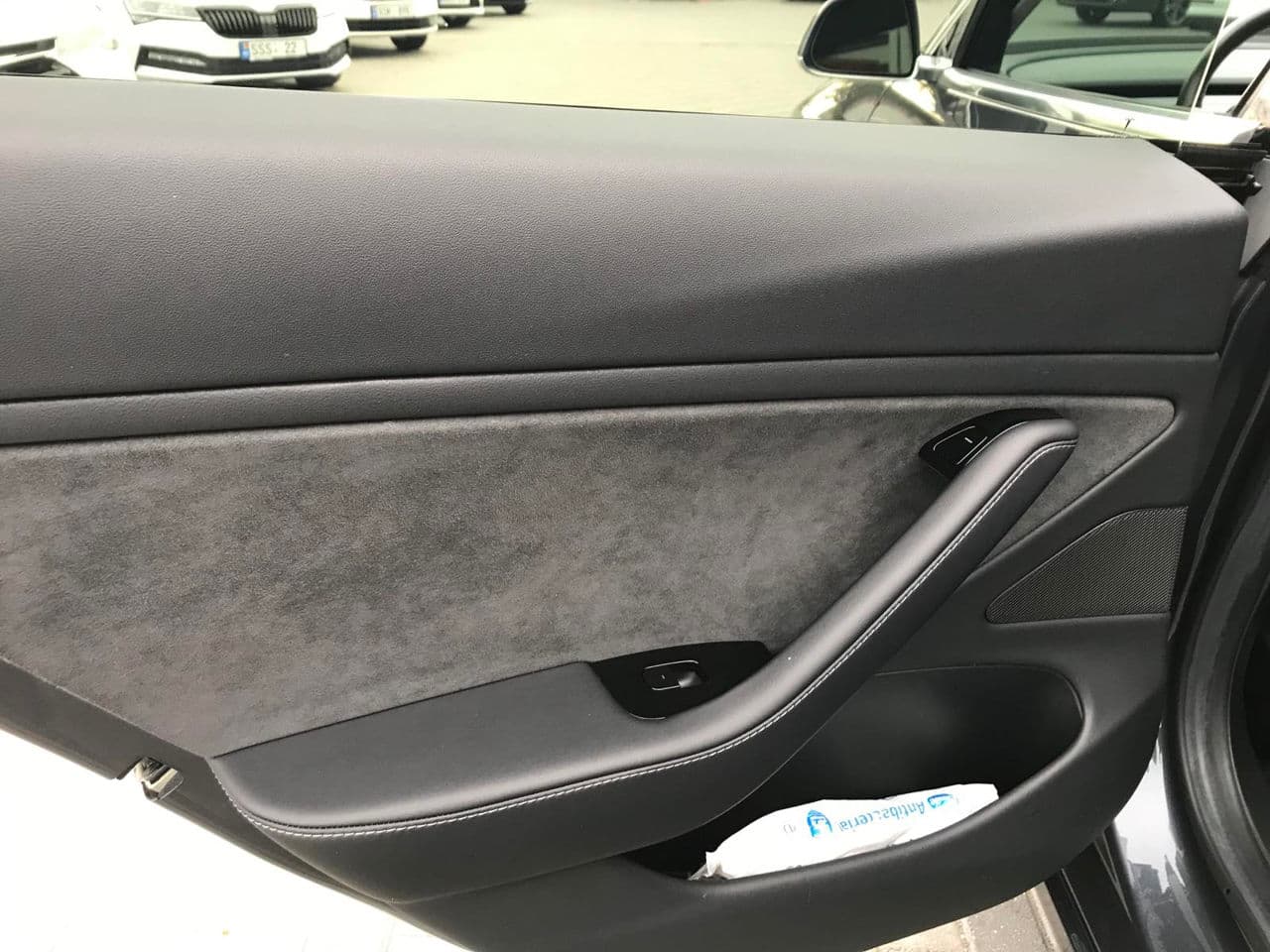 Tesla Model 3 2018 — Миниатюра 22