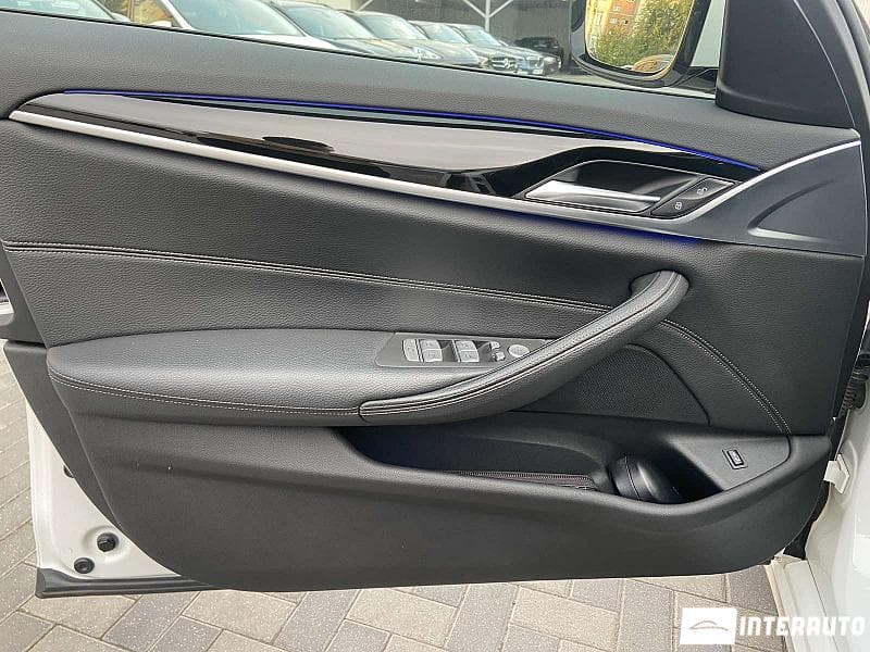 2018 BMW 520 — Miniatură 5