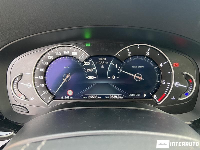 2018 BMW 520 — Miniatură 8