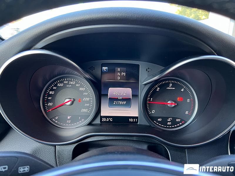 2017 Mercedes GLC 250d — Miniatură 9