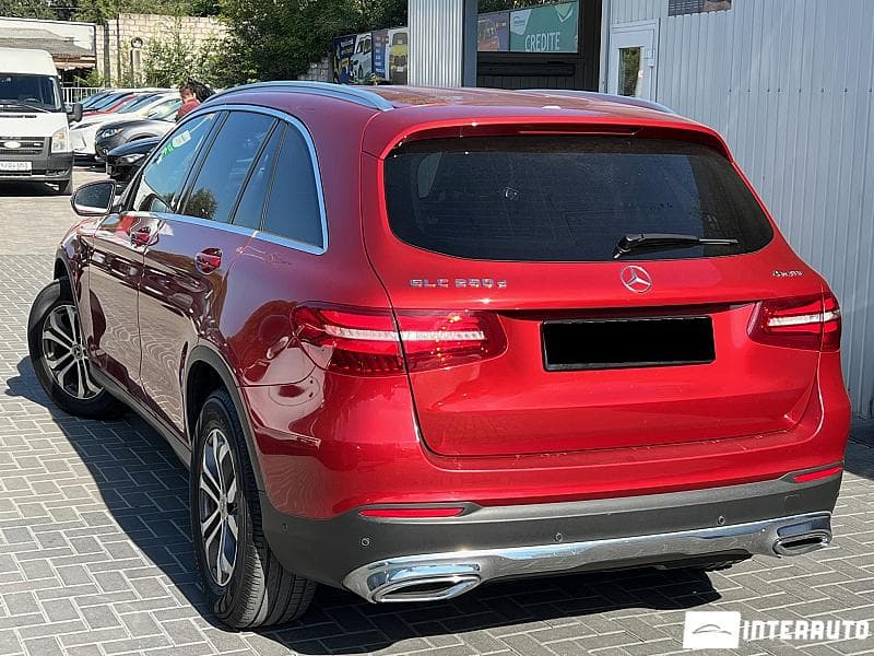 2017 Mercedes GLC 250d — Miniatură 4