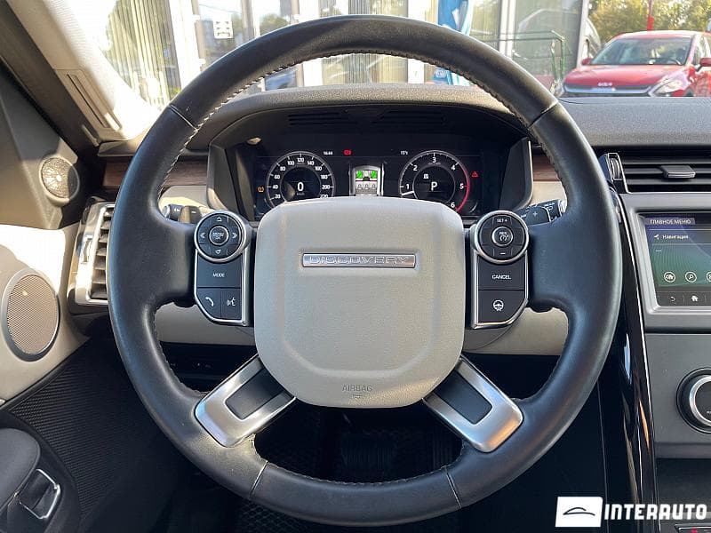 2018 Land Rover Discovery — Miniatură 9