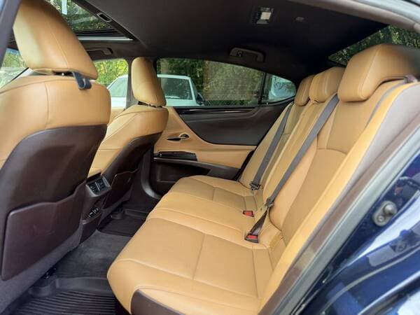 Lexus ES 300h 2021 — Миниатюра 19
