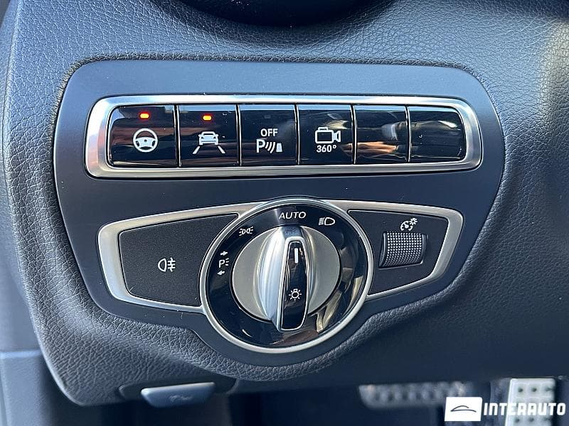 2016 Mercedes C 250 — Miniatură 9