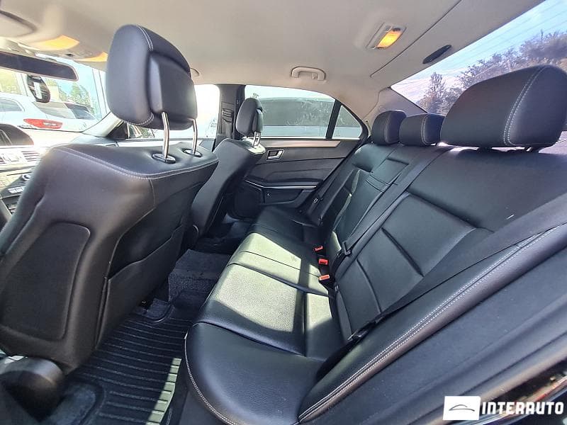 2015 Mercedes E 200 — Miniatură 10