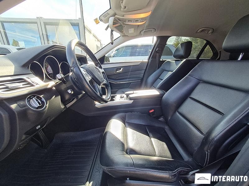 2015 Mercedes E 200 — Miniatură 7