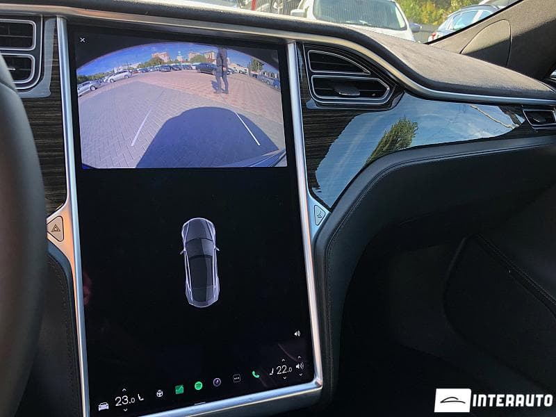 2016 Tesla Model S — Miniatură 13