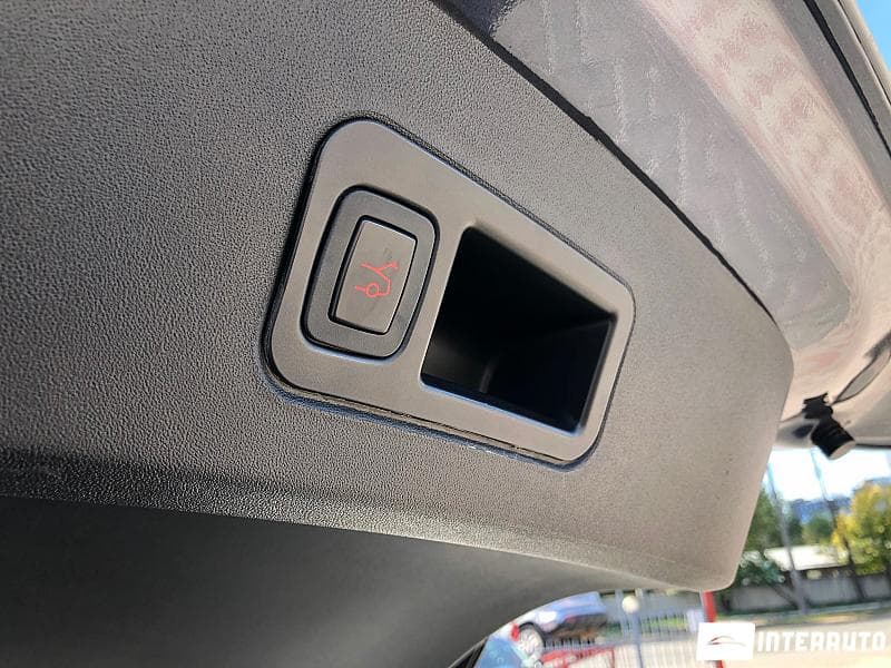 2016 Tesla Model S — Miniatură 17