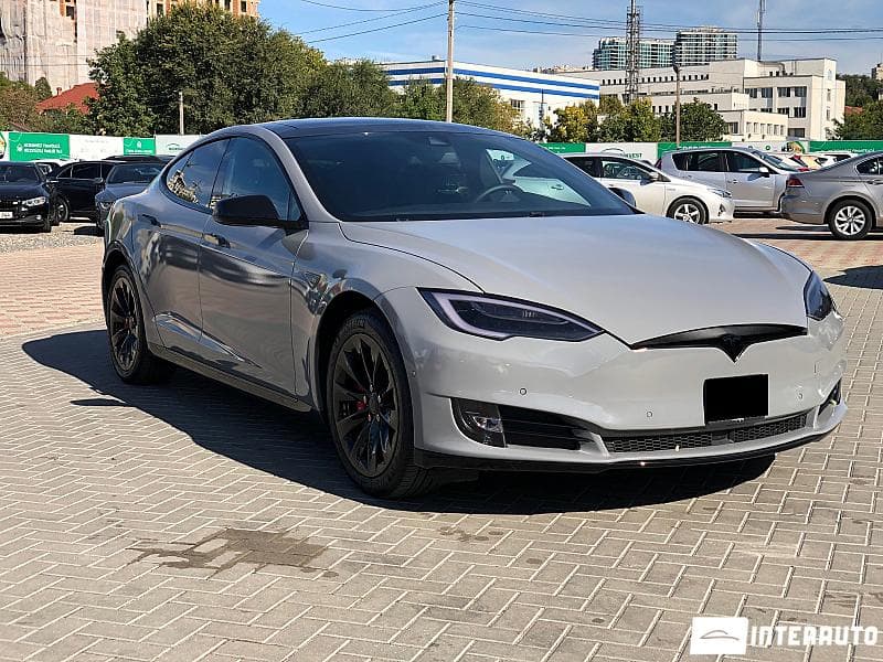 2016 Tesla Model S — Miniatură 3