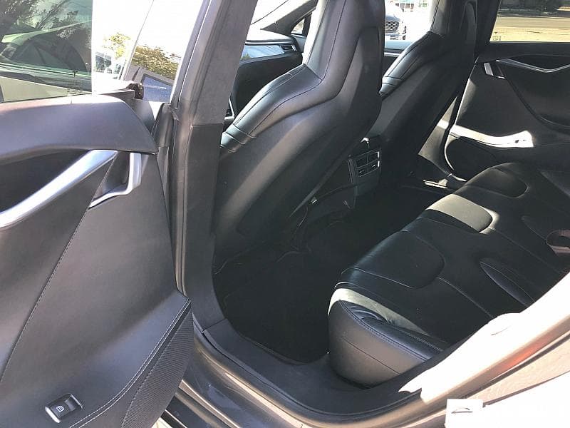 2016 Tesla Model S — Miniatură 16