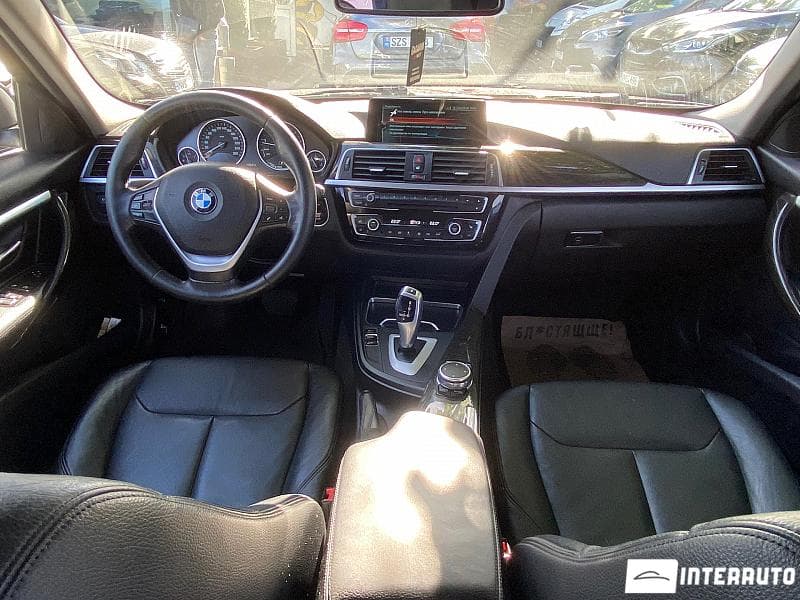 2016 BMW 330 — Miniatură 13