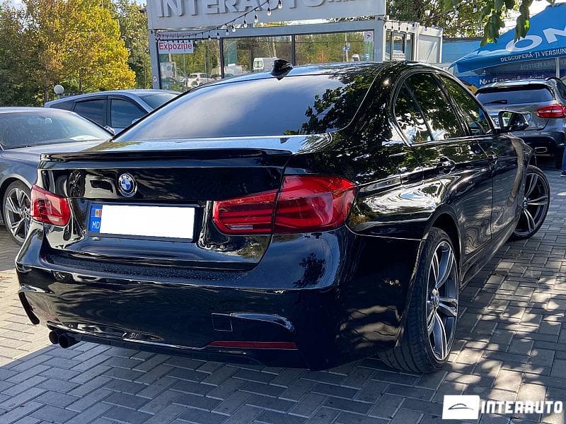 2016 BMW 330 — Miniatură 4
