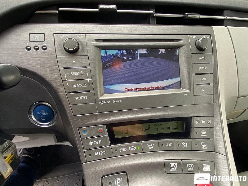 2012 Toyota Prius — Miniatură 10