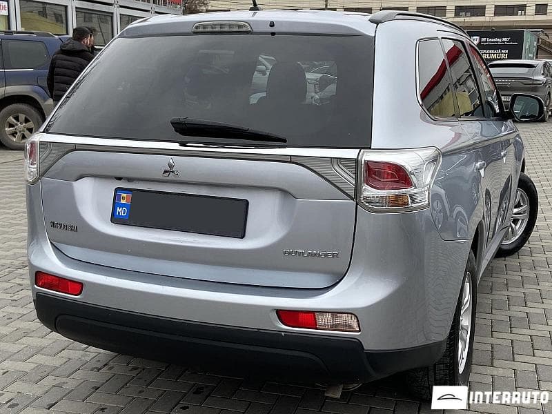 2014 Mitsubishi Outlander — Miniatură 4