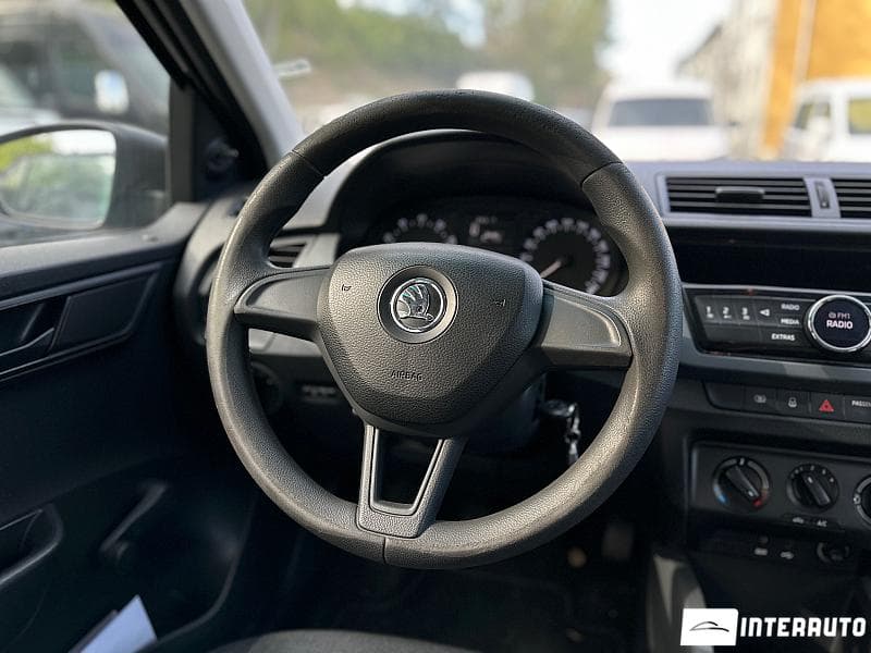 2016 Skoda Fabia — Miniatură 8