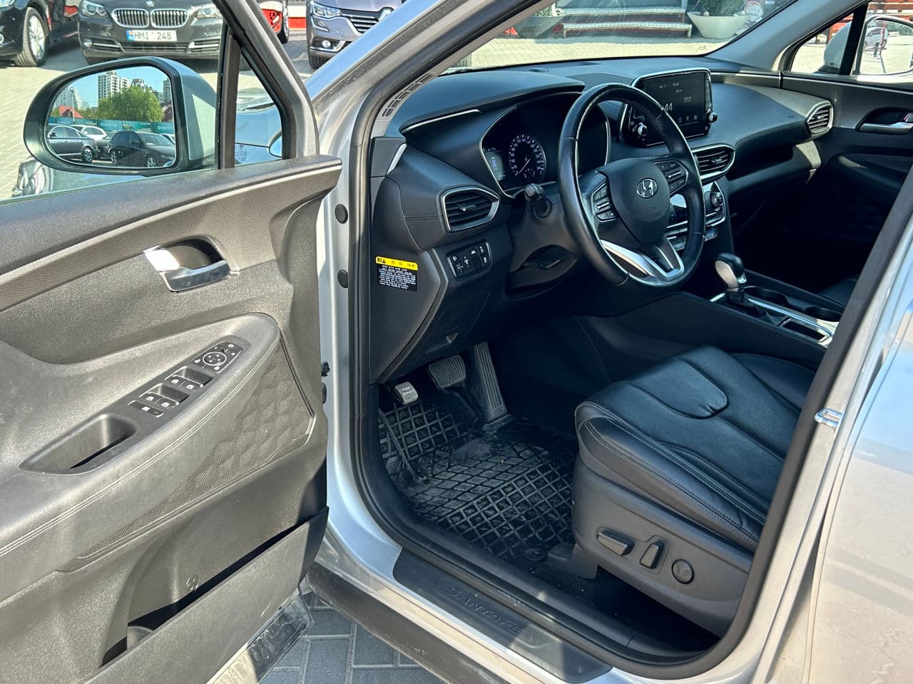 Hyundai Santa Fe 2018 — Миниатюра 6