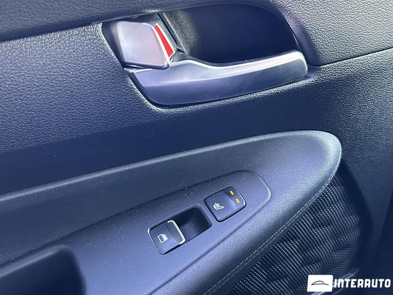 Hyundai Santa Fe 2018 — Миниатюра 16