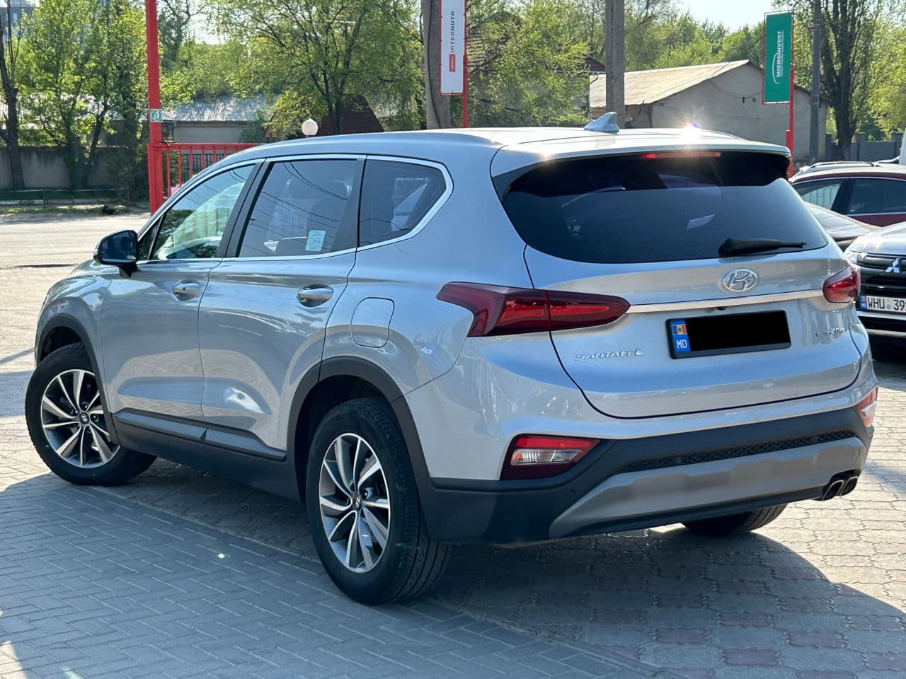 Hyundai Santa Fe 2018 — Миниатюра 2