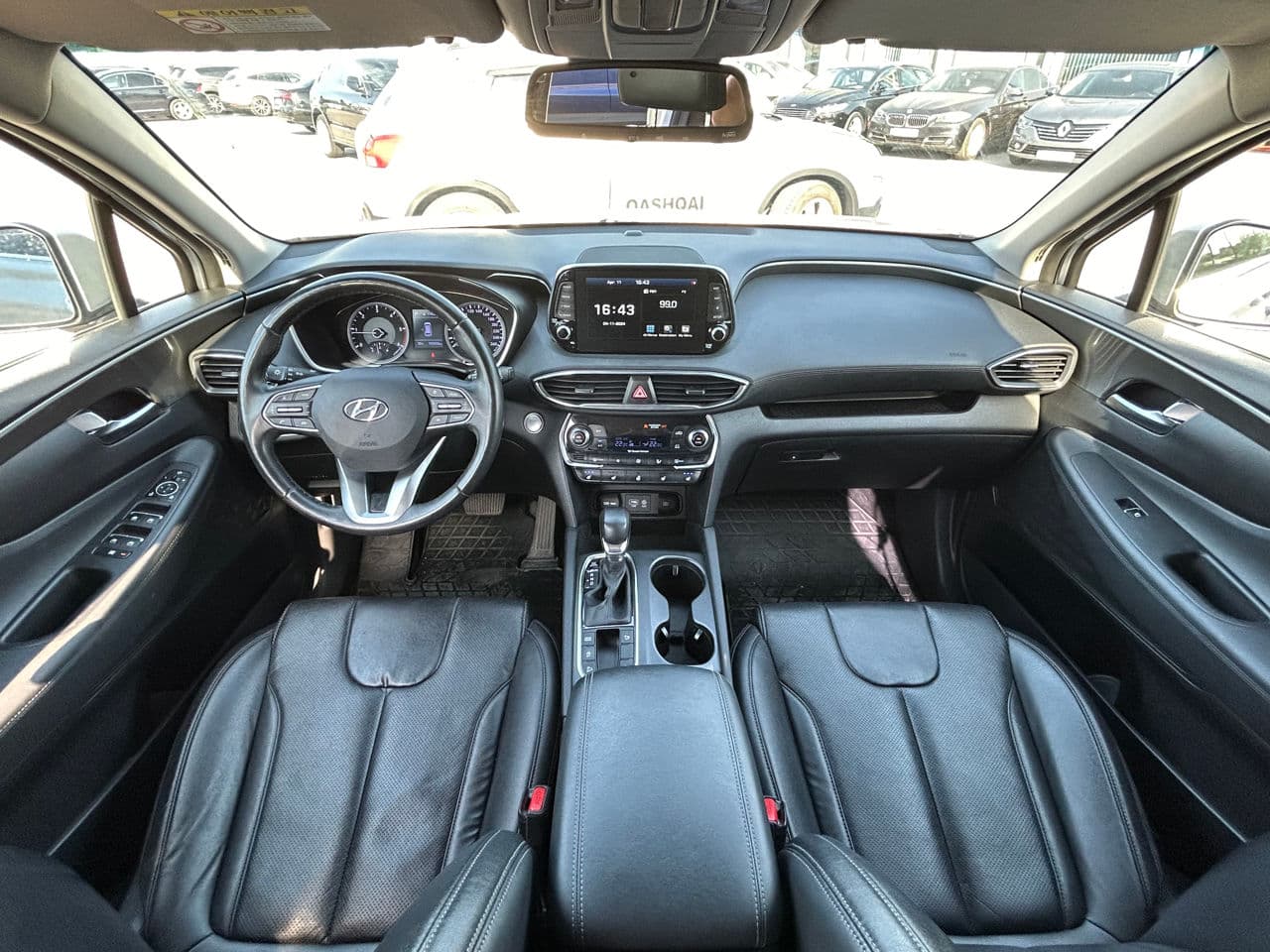 Hyundai Santa Fe 2018 — Миниатюра 9