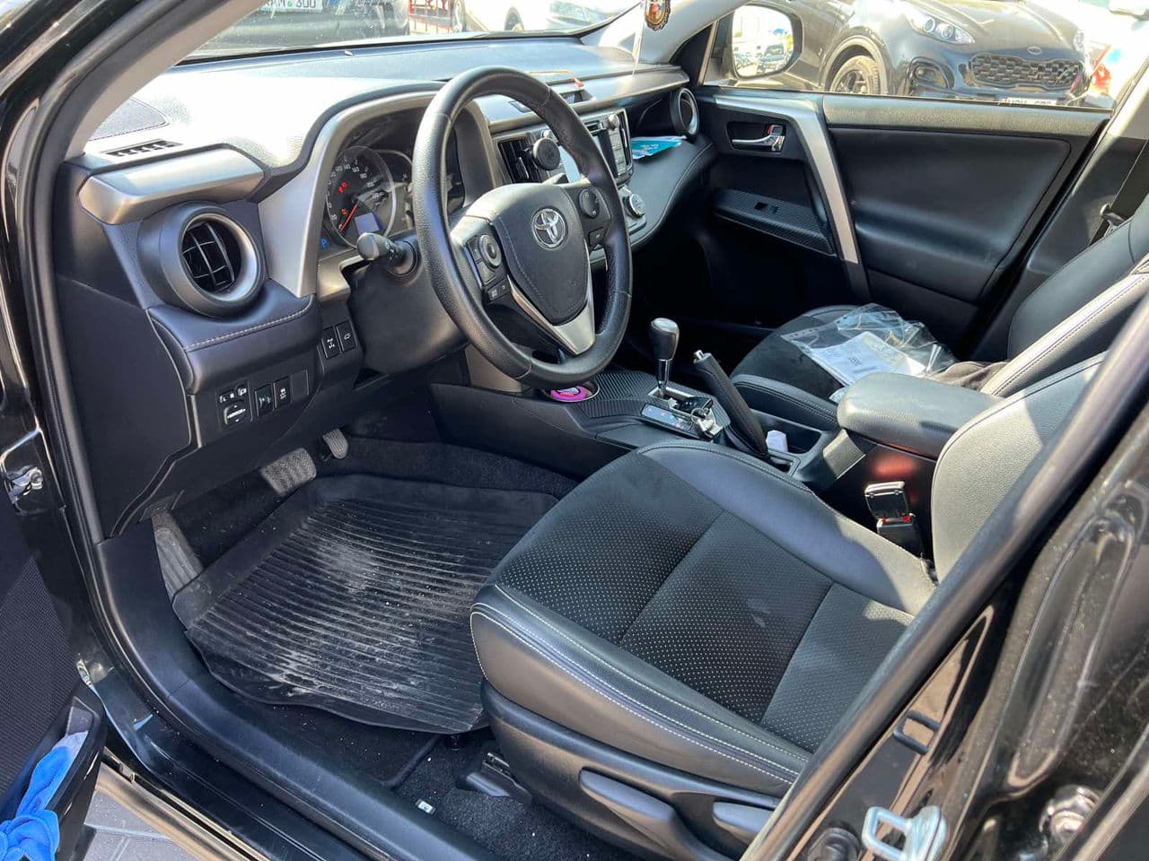 Toyota Rav-4 2014 — Миниатюра 6