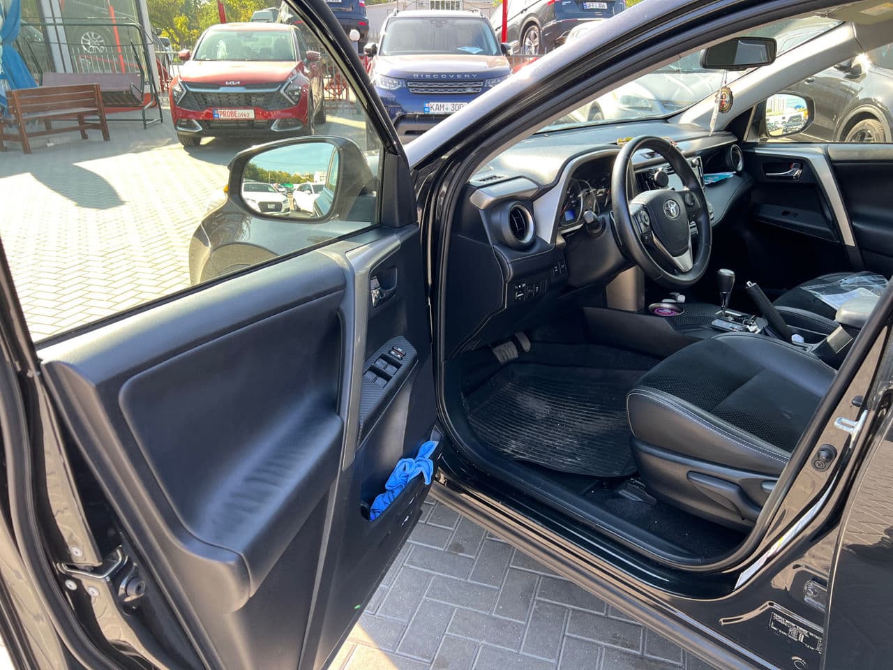 Toyota Rav-4 2014 — Миниатюра 5