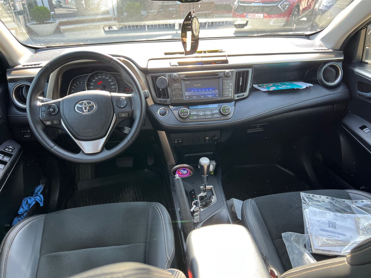Toyota Rav-4 2014 — Миниатюра 7