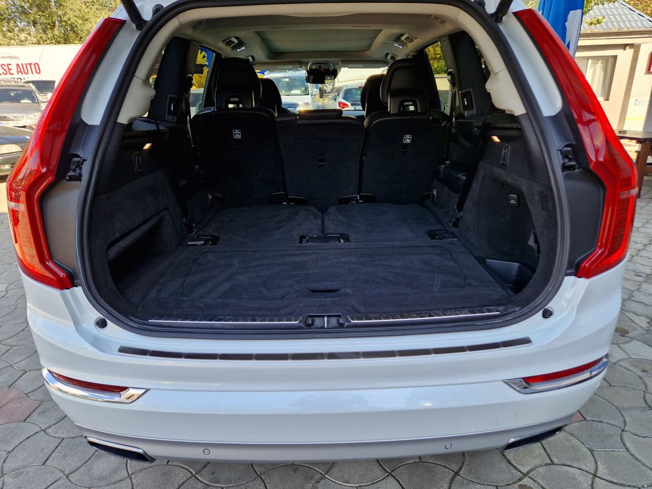 Volvo XC 90 2017 — Миниатюра 24